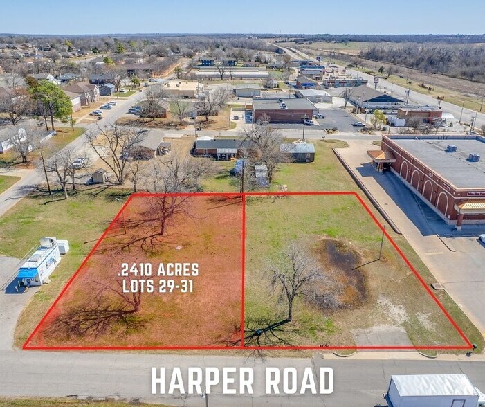N Harper St portefeuille de 2 propriétés à vendre sur LoopNet.ca - Photo principale - Image 2 de 2