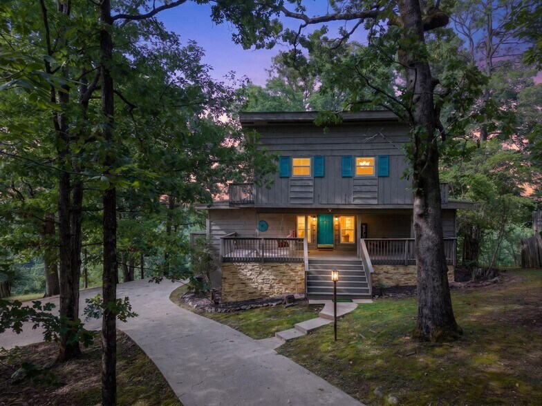 112 Honolulu Ct, Hot Springs, AR à vendre - Photo du bâtiment - Image 2 de 46