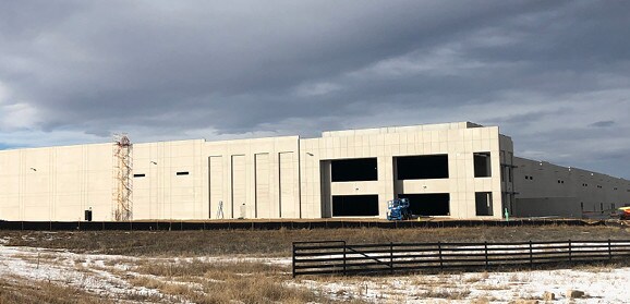 22205 E 19th Ave, Aurora, CO à louer - Photo du bâtiment - Image 2 de 5