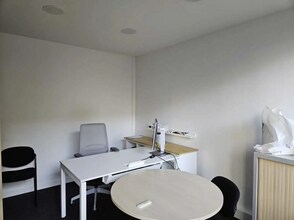 Office in Boulogne-Billancourt for lease Interior Photo- Image 1 of 10