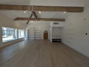 73260 El Paseo, Palm Desert, CA for lease Interior Photo- Image 2 of 7