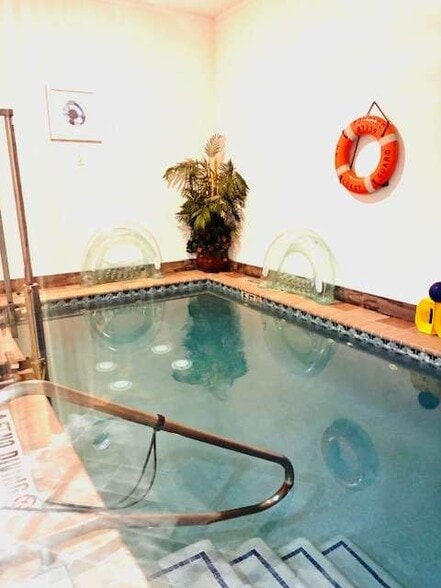 9402 Mesa Dr, Houston, TX à vendre - Photo intérieure - Image 3 de 6