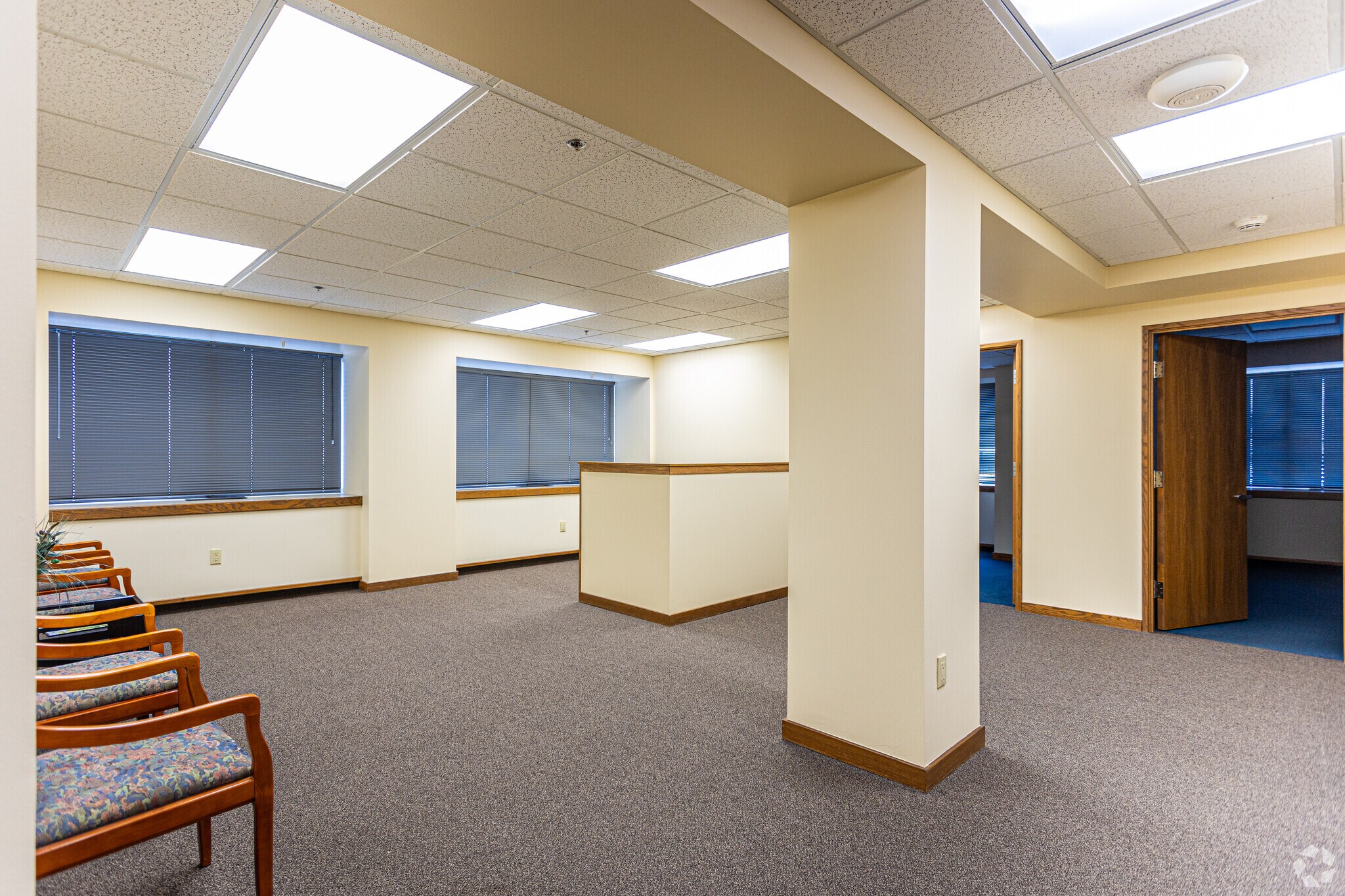 402 E Yakima Ave, Yakima, WA for lease Interior Photo- Image 1 of 5