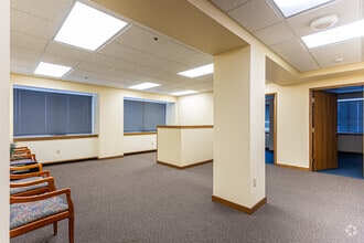 402 E Yakima Ave, Yakima, WA for lease Interior Photo- Image 1 of 5