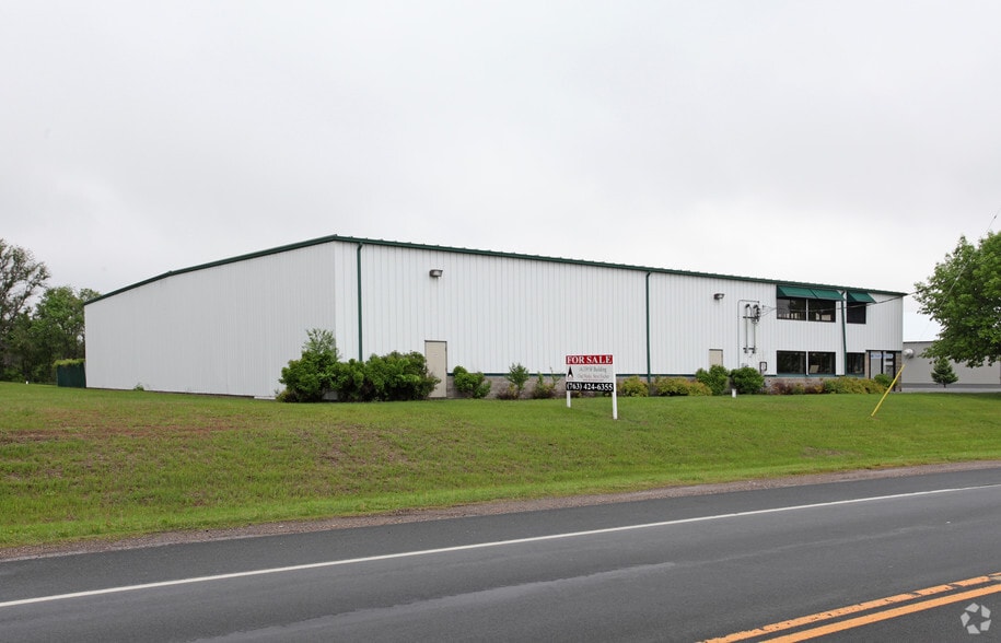14680 James Rd, Rogers, MN for sale - Primary Photo - Image 1 of 4