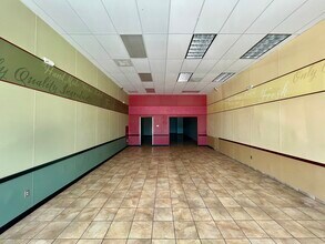 25201 Kuykendahl, Tomball, TX à louer Photo du bâtiment- Image 2 de 19