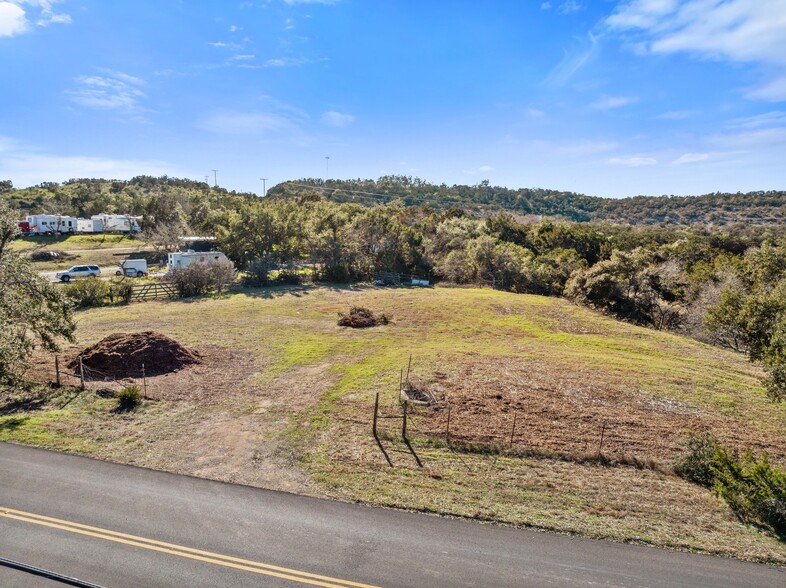 000 Ranch 12 rd, Wimberley, TX à vendre - Photo du b timent - Image 3 de 8