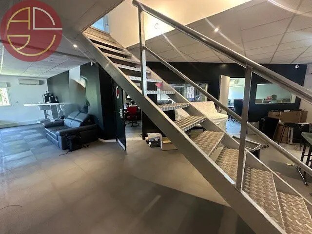 Industrial in Montrabé for lease - Interior Photo - Image 2 of 8