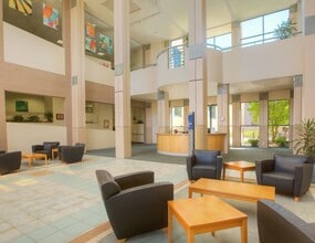 20 Ryan Ranch Rd, Monterey, CA à louer Photo intérieure- Image 2 de 6