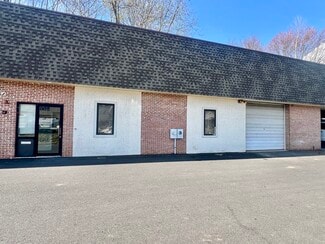 Plus de détails pour 802 E Pennsylvania Blvd, Feasterville Trevose, PA - Industriel à louer