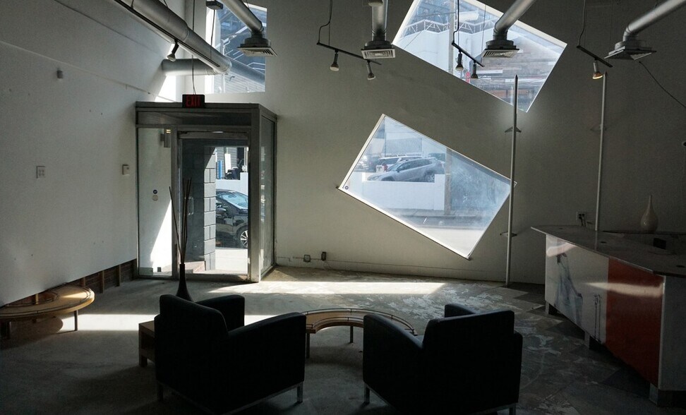 1916 Division St, Nashville, TN à louer - Photo du bâtiment - Image 2 de 3