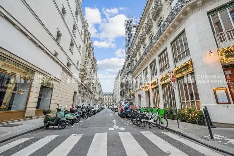 14-18 Rue Volney, Paris à louer - Photo du bâtiment - Image 2 de 18