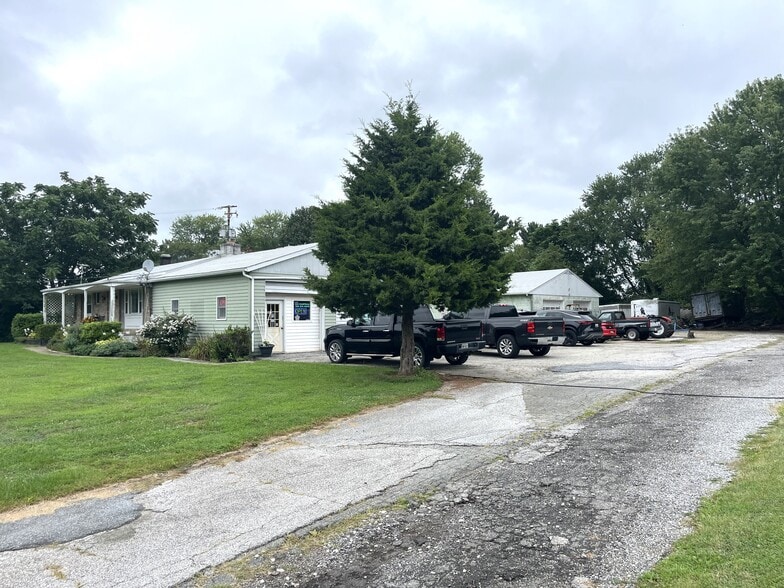 135 Hanover Pike, Hampstead, MD for sale - Building Photo - Image 3 of 15