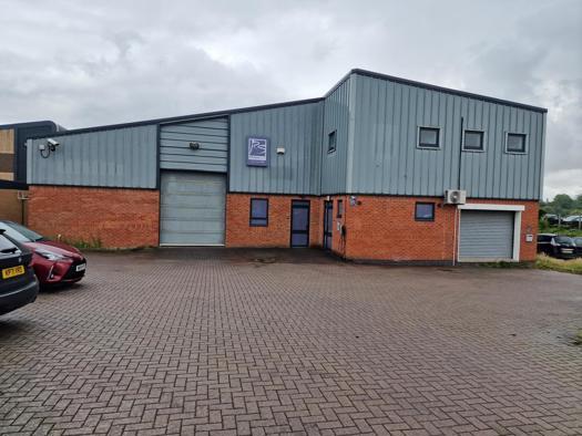 Unit 11, Avon Industrial Estate, Rugby for lease - Building Photo - Image 1 of 5