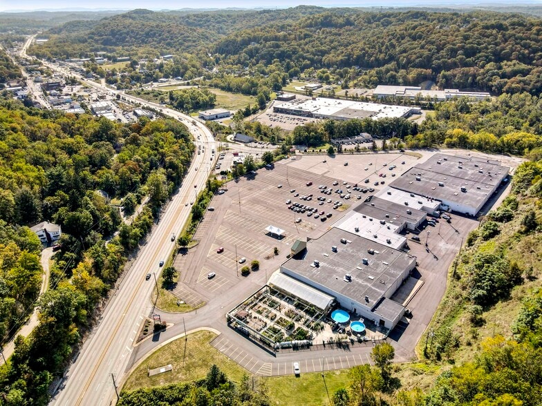 5030-5070 William Penn Hwy, Monroeville, PA for lease - Aerial - Image 2 of 7