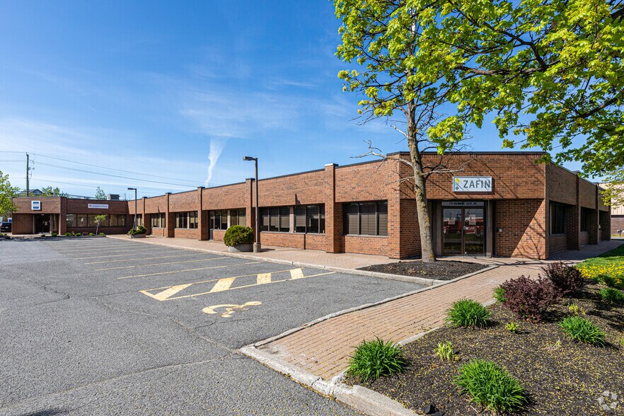 179 Colonnade Rd, Nepean, ON for lease - Primary Photo - Image 1 of 6