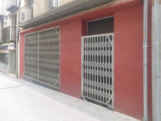 More details for Carrer dels Sastres, 29, Olot - Multifamily for Sale