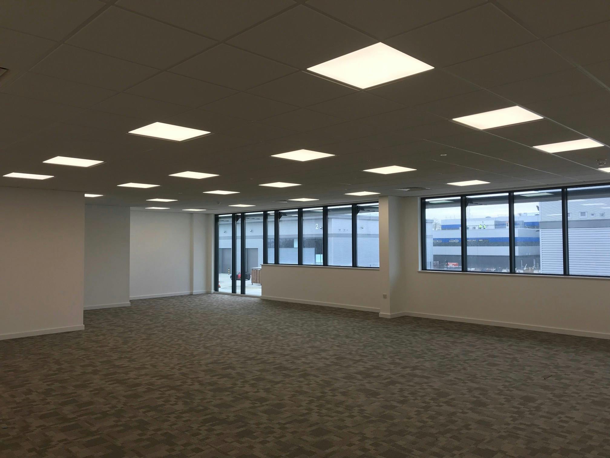 Airport Service Rd, Portsmouth for lease Interior Photo- Image 1 of 24