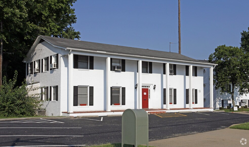 13441 Warwick Blvd, Newport News, VA à louer - Photo du bâtiment - Image 2 de 14