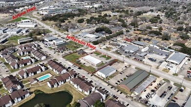 12524 Jefferson Hwy, Baton Rouge, LA à louer Photo du bâtiment- Image 2 de 4