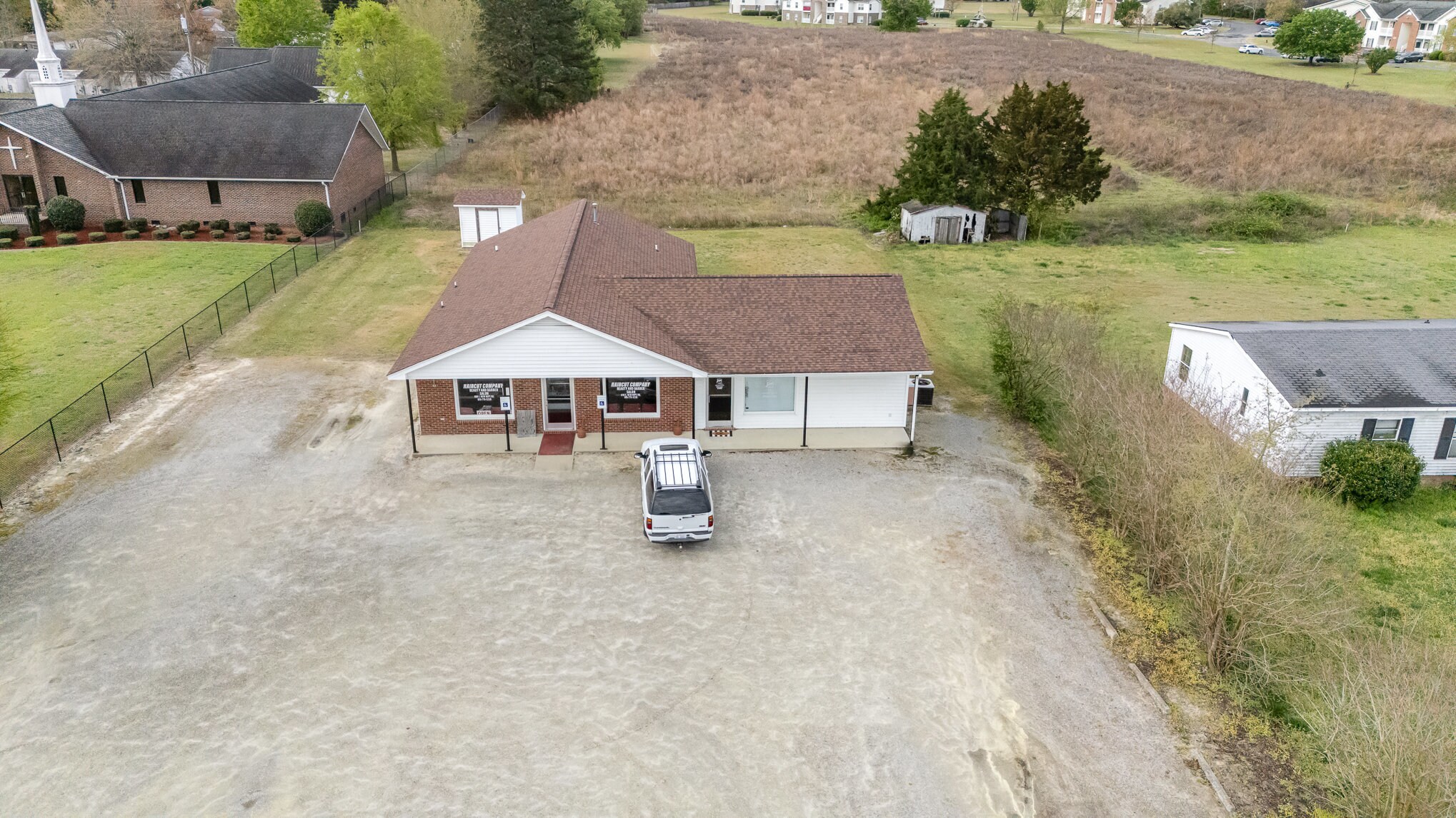 698 E New Hope Rd, Goldsboro, NC à vendre Photo principale- Image 1 de 20