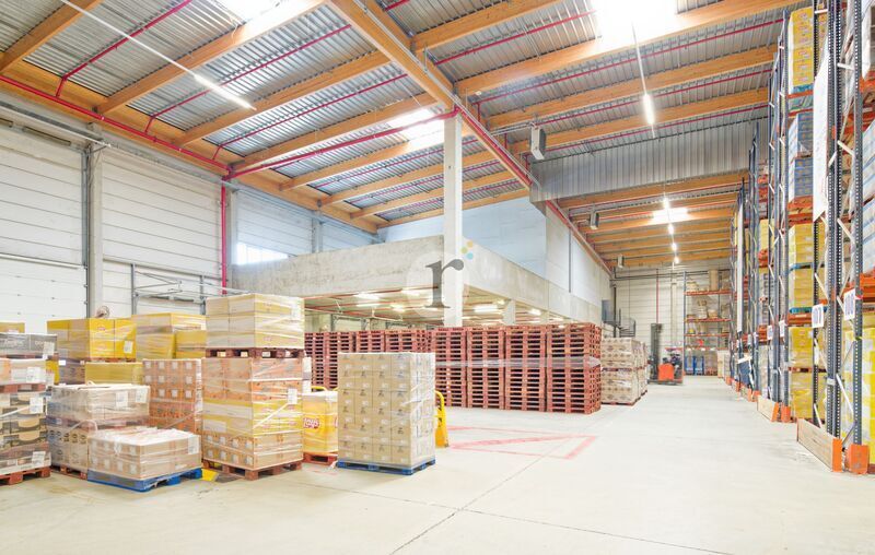 Flex in Libercourt for lease - Building Photo - Image 2 of 5