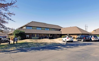 Plus de détails pour 8241 S Walker Ave, Oklahoma City, OK - Bureau à louer