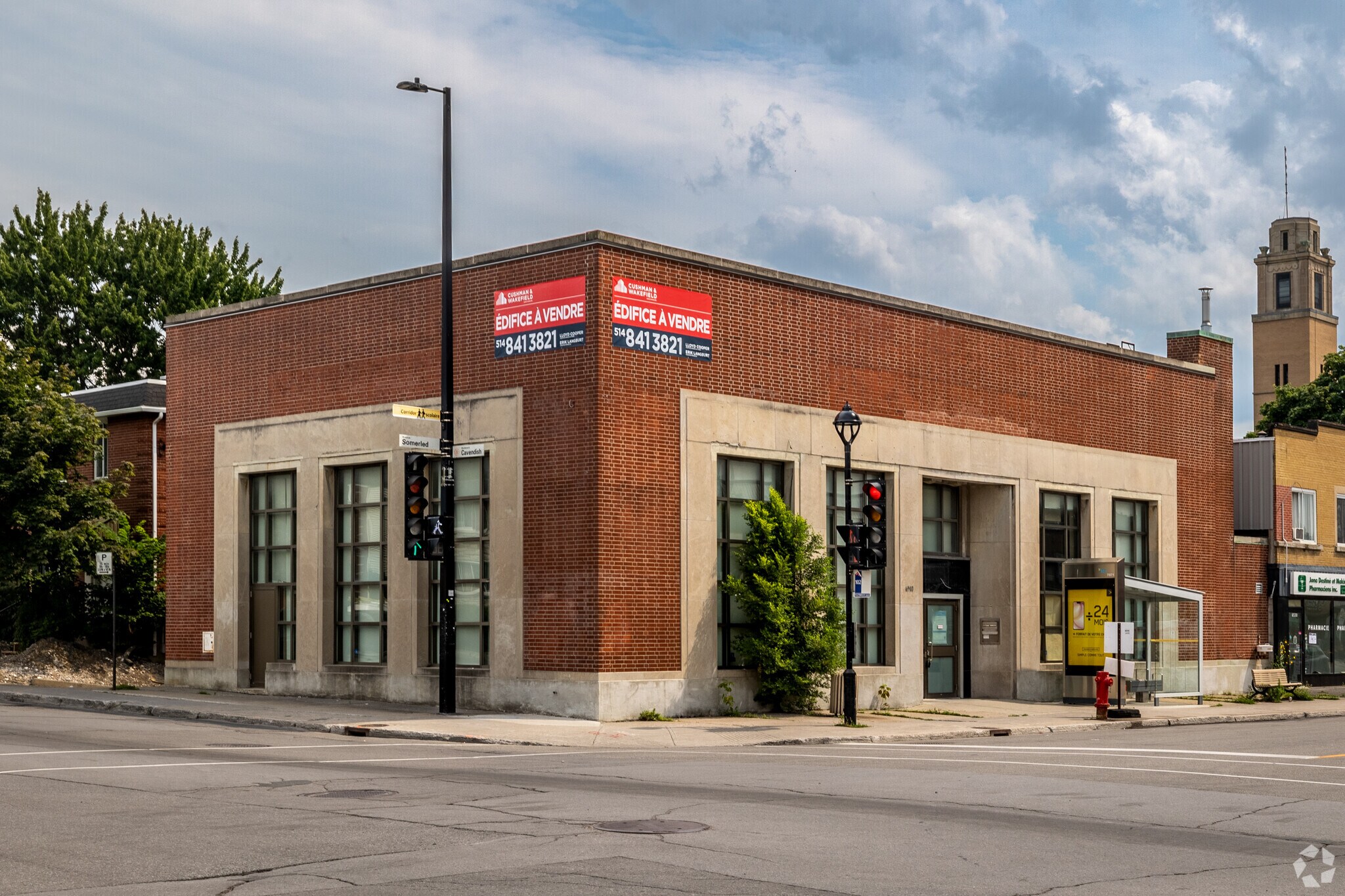 6510-6520 Somerled Ave, Montréal, QC à louer Photo principale- Image 1 de 10