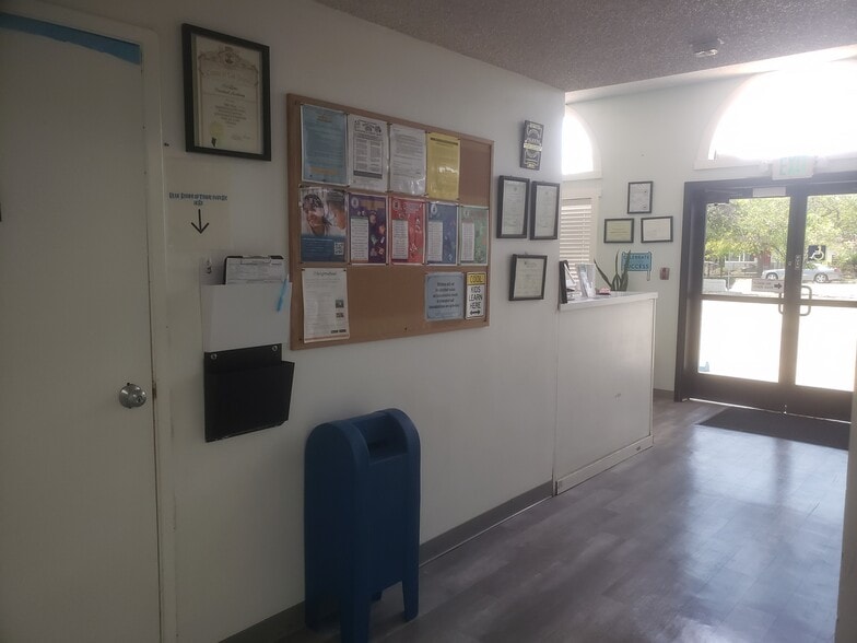 1206 Lincoln Ave, Pasadena, CA for lease - Building Photo - Image 3 of 9