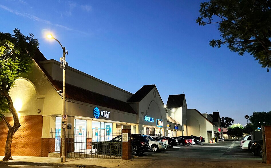 3607-3629 S Vermont Ave, Los Angeles, CA à louer - Photo du bâtiment - Image 3 de 17