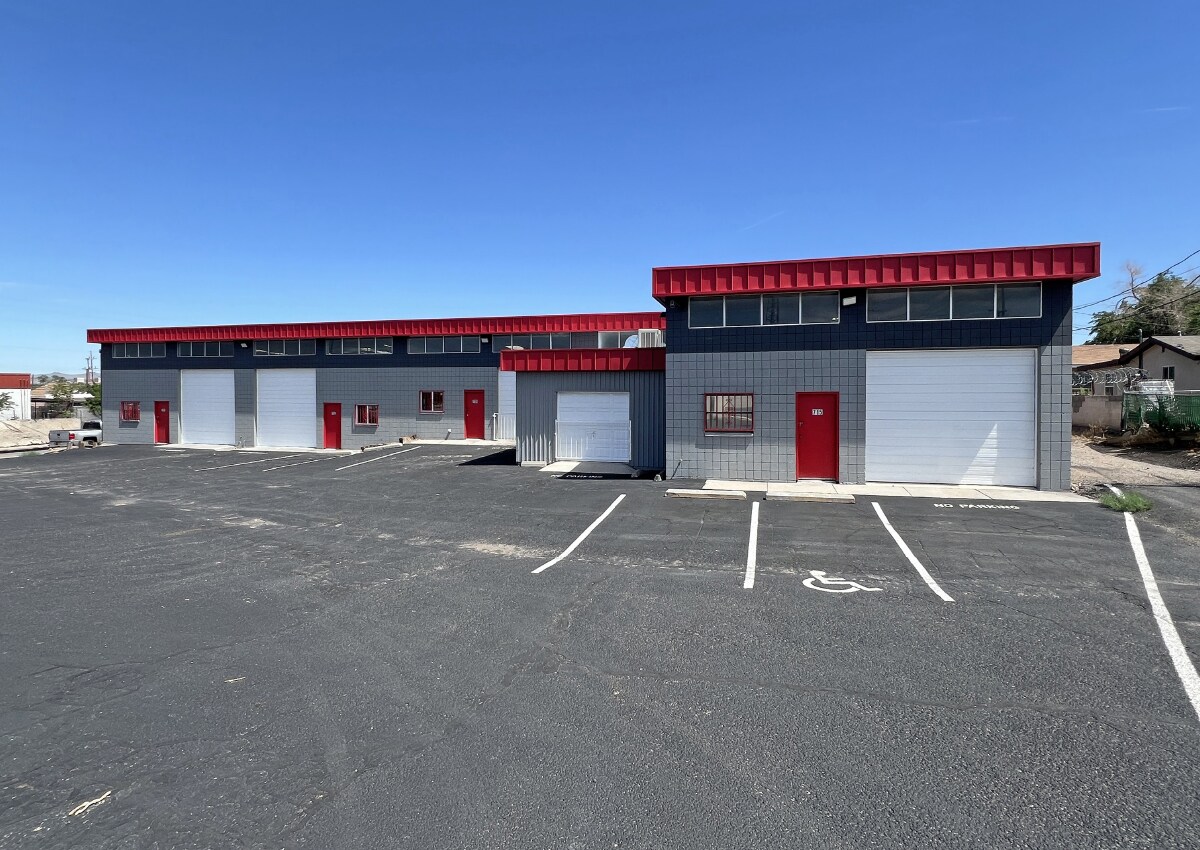 701-715 Gibson Blvd SE, Albuquerque, NM for lease Building Photo- Image 1 of 10
