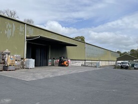 South Parade, Frome SOM - Warehouse