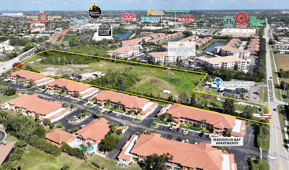 11982 Kelly Rd, Fort Myers, FL à vendre - Aérien - Image 3 de 12