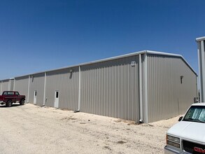 395 County Road 202, Kyle, TX à louer Photo intérieure- Image 2 de 2