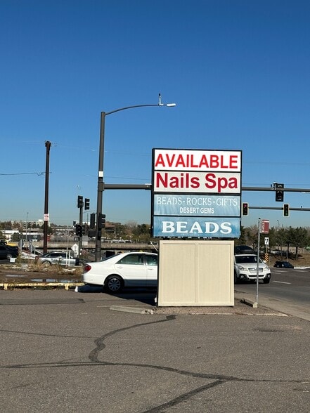 457 Wadsworth Blvd, Lakewood, CO for lease - Building Photo - Image 2 of 8