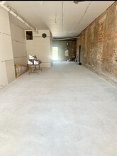 105 Parsons Ave, Columbus, OH à louer Photo intérieure- Image 1 de 3