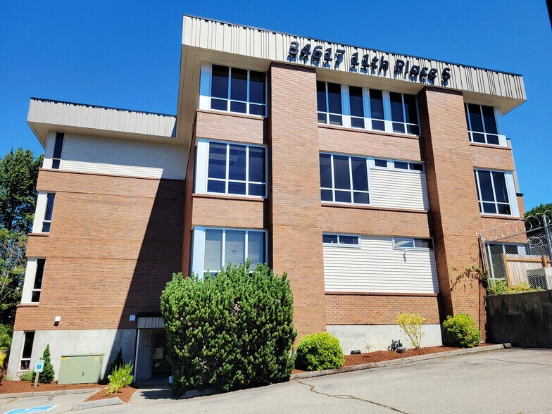 34617 11th Pl S, Federal Way, WA à louer - Photo du bâtiment - Image 3 de 12