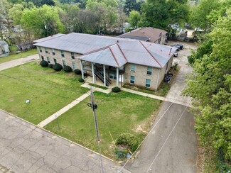 Plus de détails pour 511 Blake St, Texarkana, TX - Multi-résidentiel à vendre