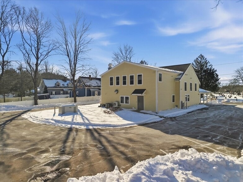 4 Olympia St, Norton, MA for lease - Building Photo - Image 2 of 16