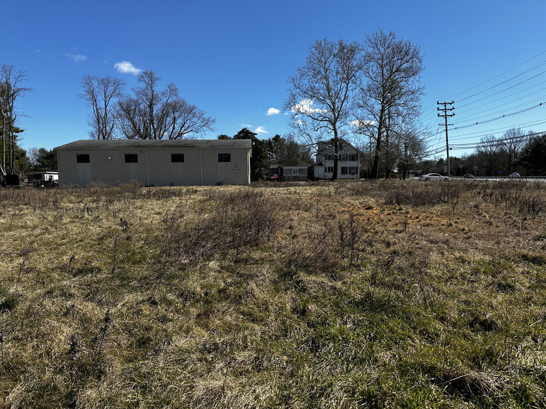 92 State Hwy 33, Manalapan, NJ for sale - Building Photo - Image 3 of 12