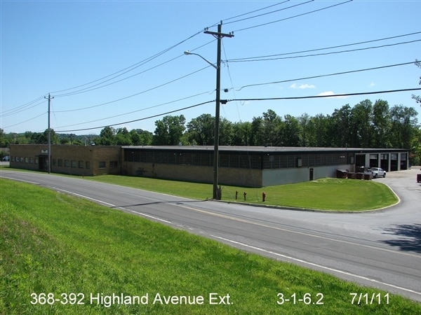 368-392 Highland Ave Ext, Middletown, NY for lease - Building Photo - Image 2 of 16