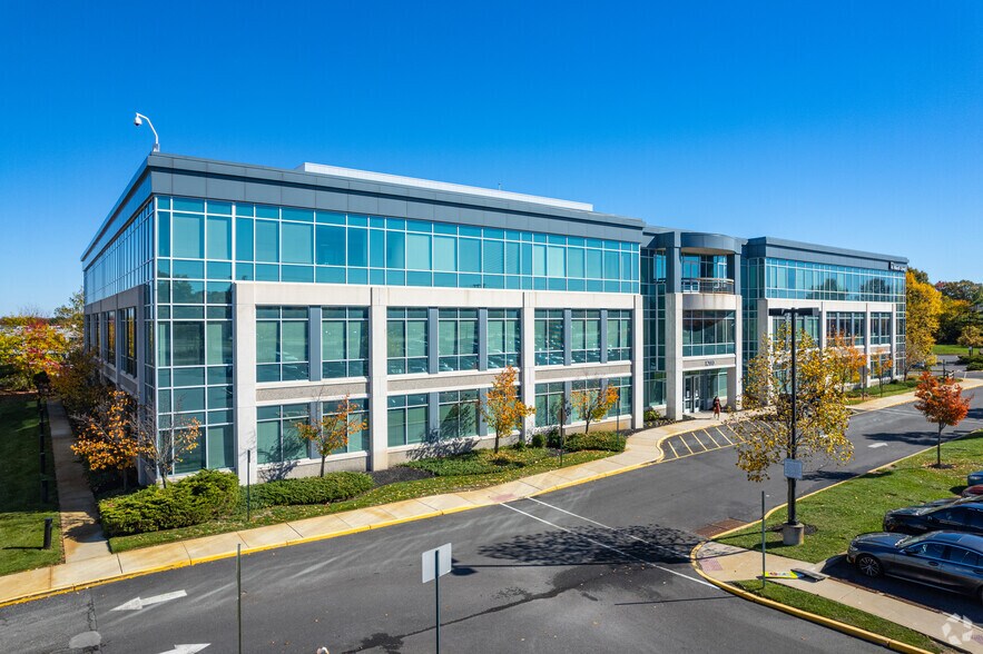 1200 Howard Blvd, Mount Laurel, NJ à louer - Photo du bâtiment - Image 1 de 20