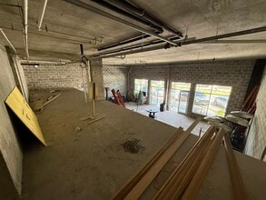 128 S Beach St, Daytona Beach, FL à louer Photo du bâtiment- Image 2 de 9