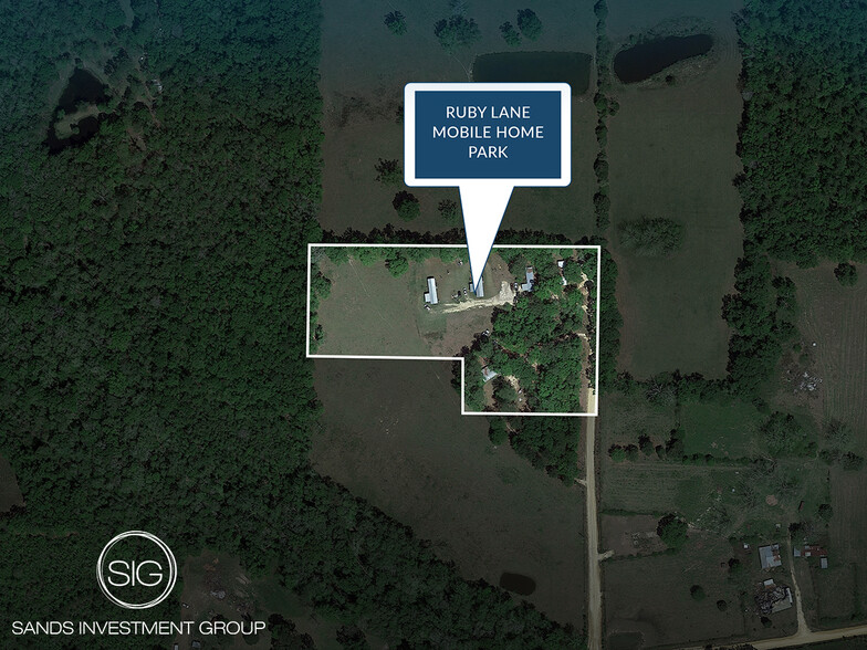 2344 Ruby Lane ln, Bonifay, FL for sale - Primary Photo - Image 1 of 3