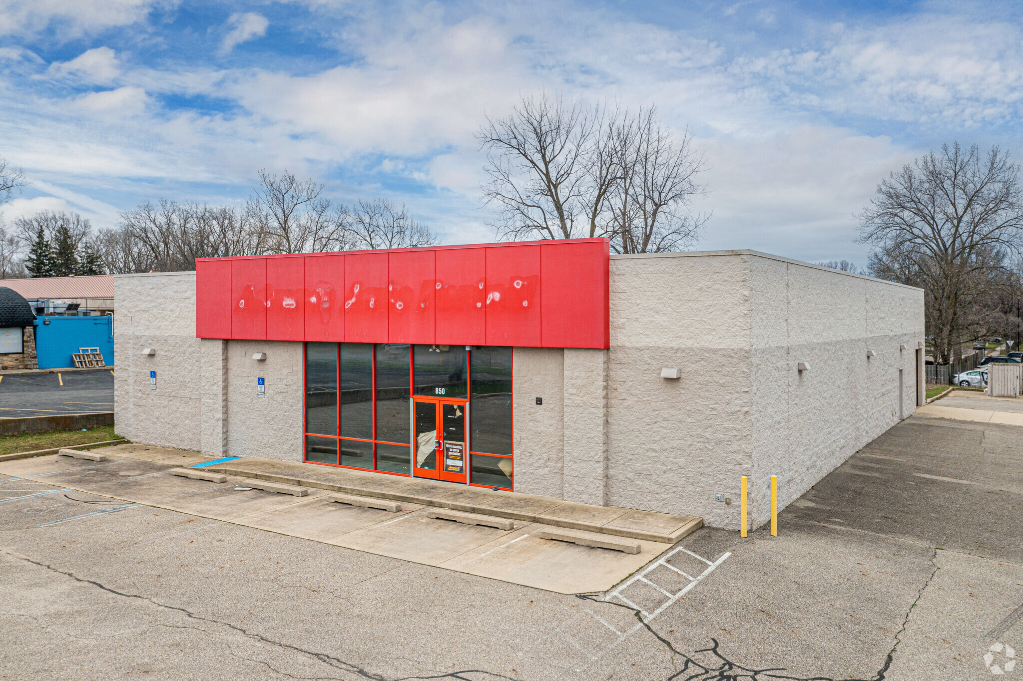 850 28th St SE, Grand Rapids, MI for sale Building Photo- Image 1 of 1