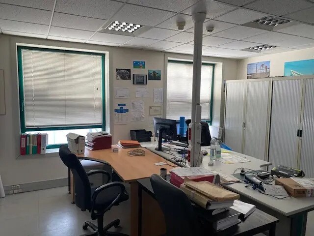 Bureau dans Melun à louer - Photo du bâtiment - Image 3 de 7