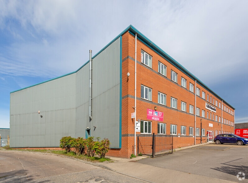 Station Ln, Pontefract for lease - Building Photo - Image 1 of 4