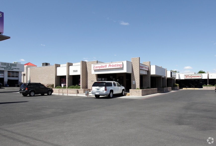 3900-3920 W Charleston Blvd, Las Vegas, NV for lease - Building Photo - Image 2 of 4