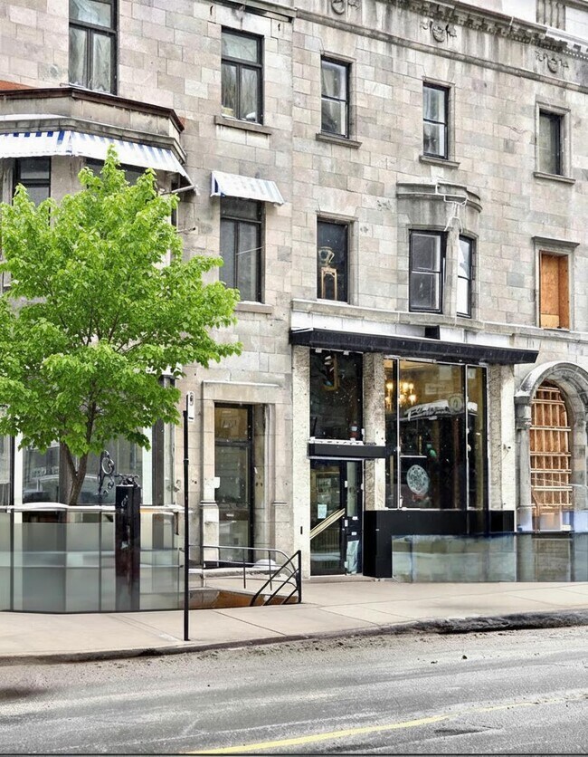 More details for 1494 Rue Sherbrooke O, Montréal, QC - Office/Retail for Lease
