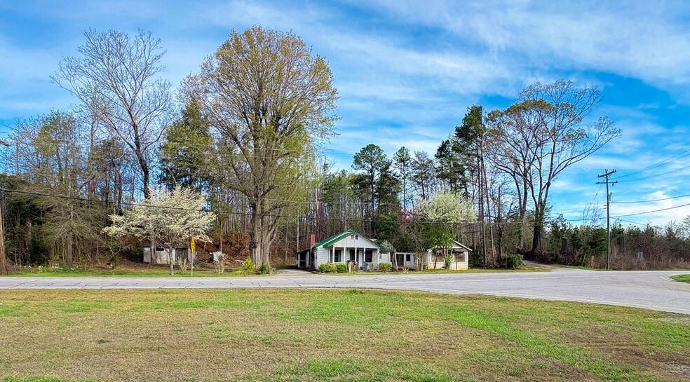 403 E Cherokee St, Blacksburg, SC à vendre - Photo du bâtiment - Image 2 de 6